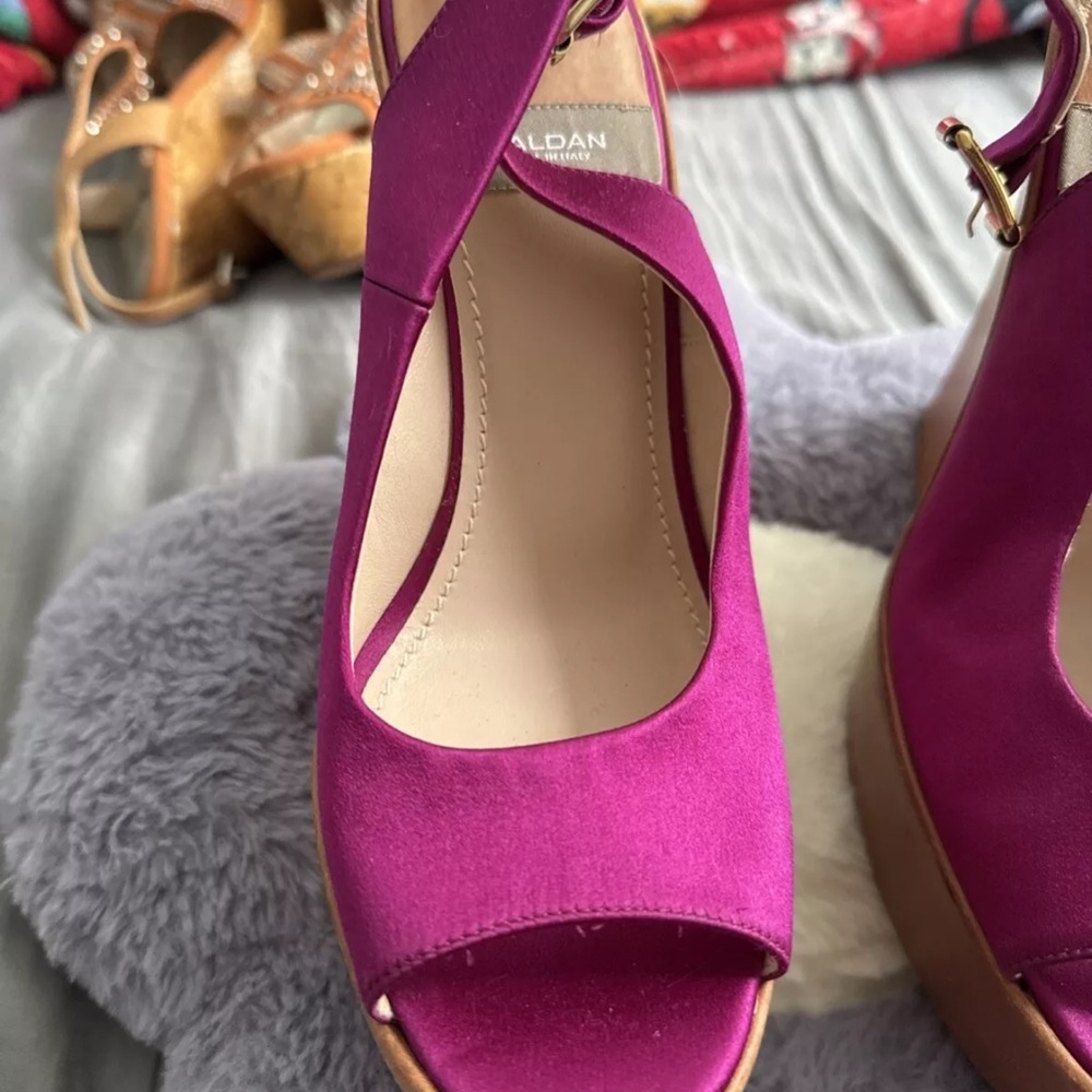 Women's Purple Heels size 8 - Picture 3 of 7